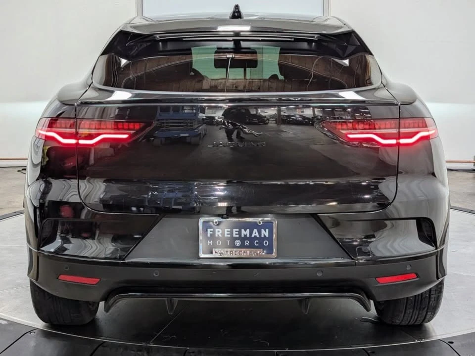 2024 Jaguar I-Pace - Image 8 of 20
