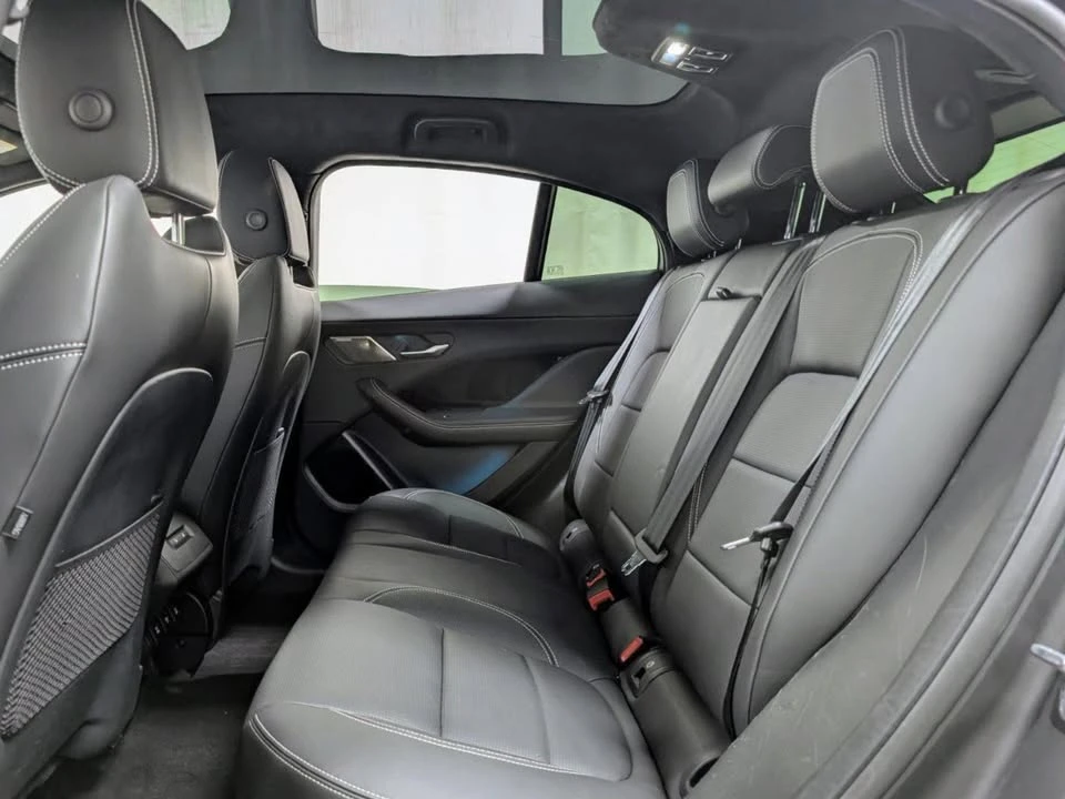 2024 Jaguar I-Pace - Image 19 of 20