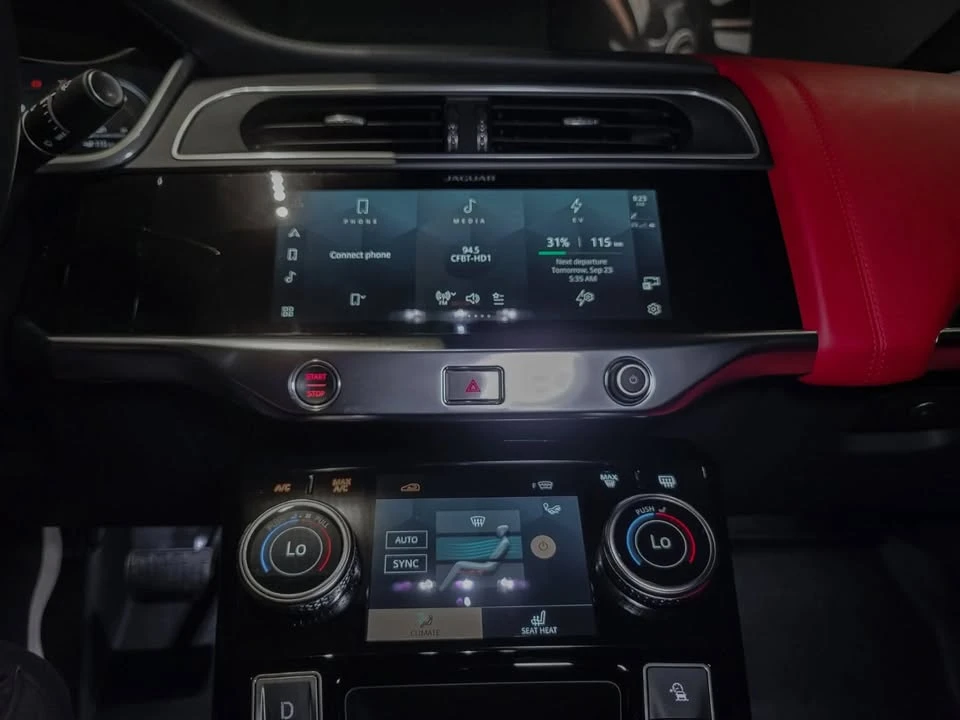 2024 Jaguar I-Pace - Image 9 of 13