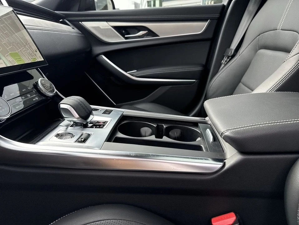 2024 Jaguar X260 XF - Image 15 of 18