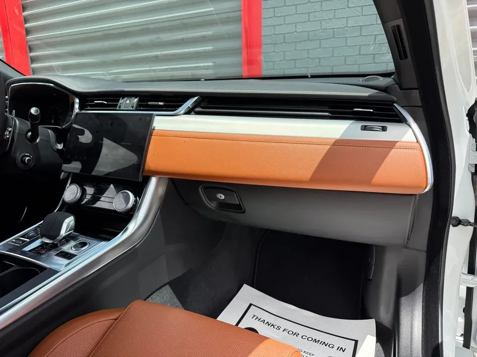 2024 Jaguar X260 XF - Image 13 of 17