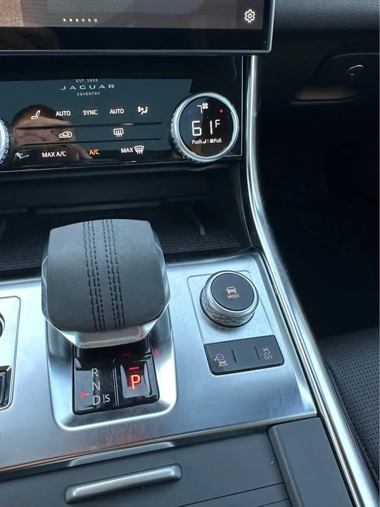 2024 Jaguar X260 XF - Image 13 of 15