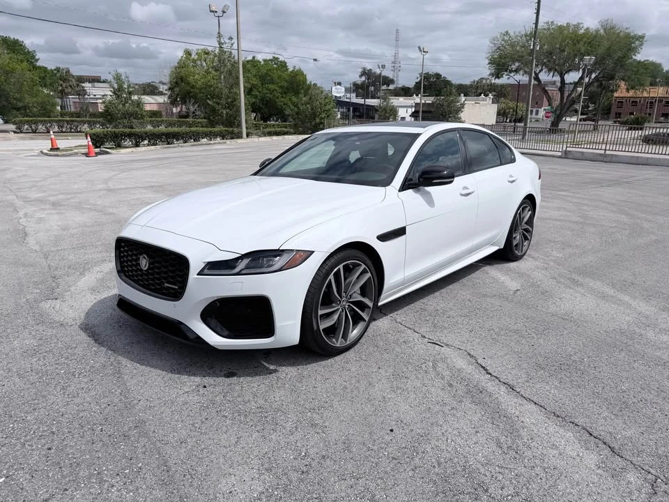 2024 Jaguar X260 XF - Image 2 of 19