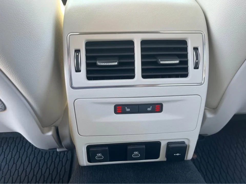 2024 Jaguar X260 XF - Image 13 of 14