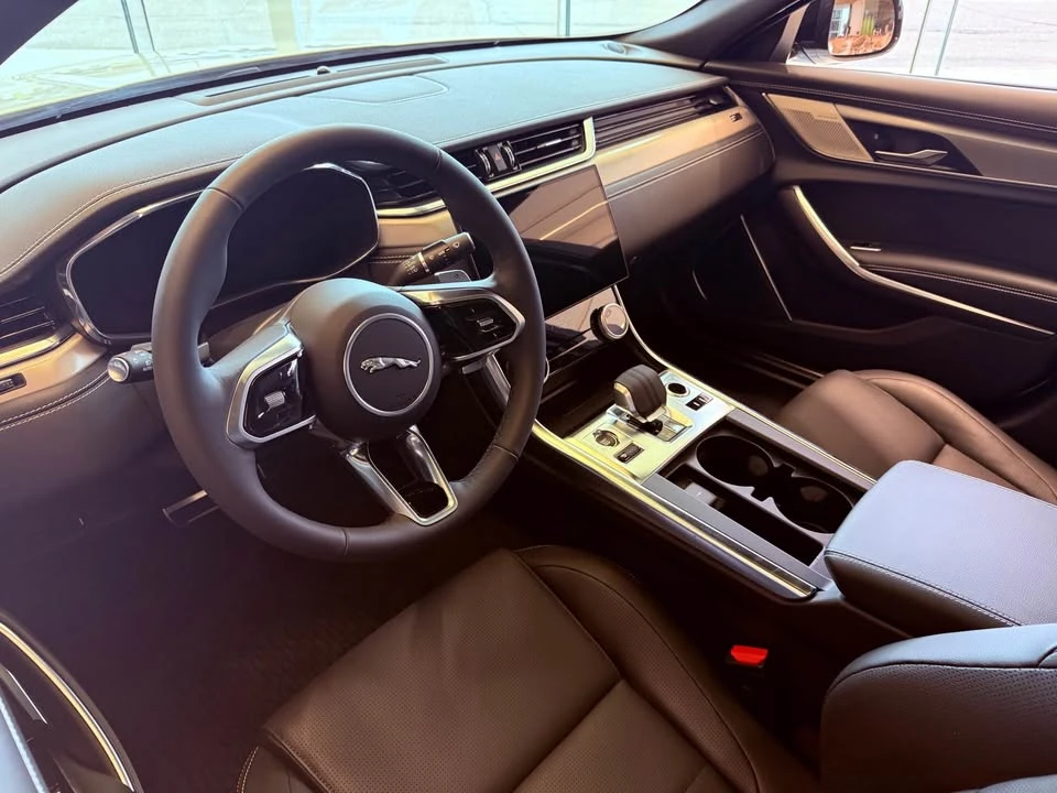 2024 Jaguar X260 XF - Image 4 of 5