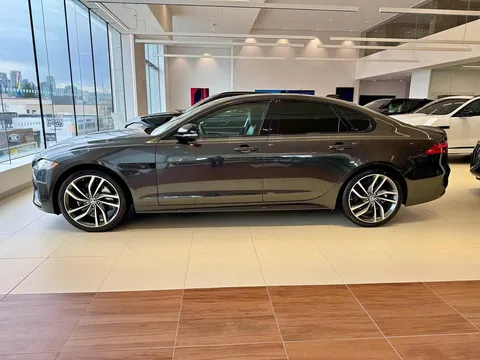 2024 Jaguar XF P300 R-Dynamic SE