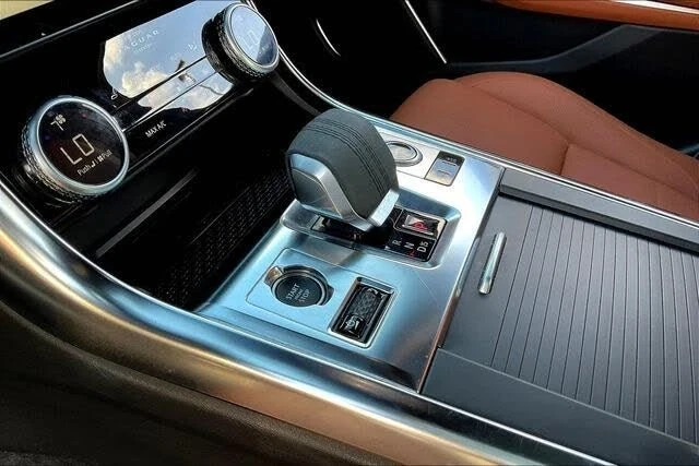2024 Jaguar X260 XF - Image 13 of 20