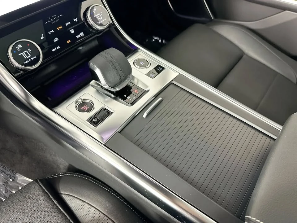 2024 Jaguar X260 XF - Image 7 of 11