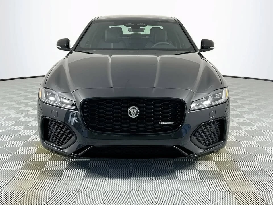 2024 Jaguar X260 XF - Image 2 of 11