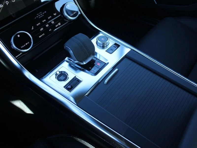 2024 Jaguar X260 XF - Image 15 of 20