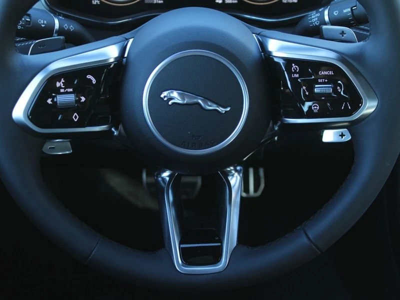 2024 Jaguar X260 XF - Image 9 of 20