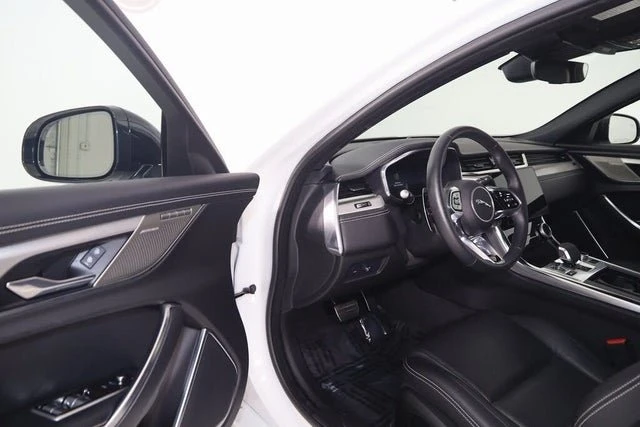 2024 Jaguar X260 XF - Image 15 of 18