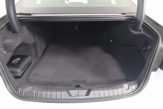 2024 Jaguar X260 XF - Image 17 of 18