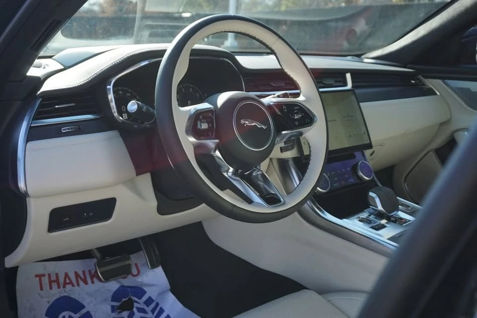 2024 Jaguar X260 XF - Image 9 of 17