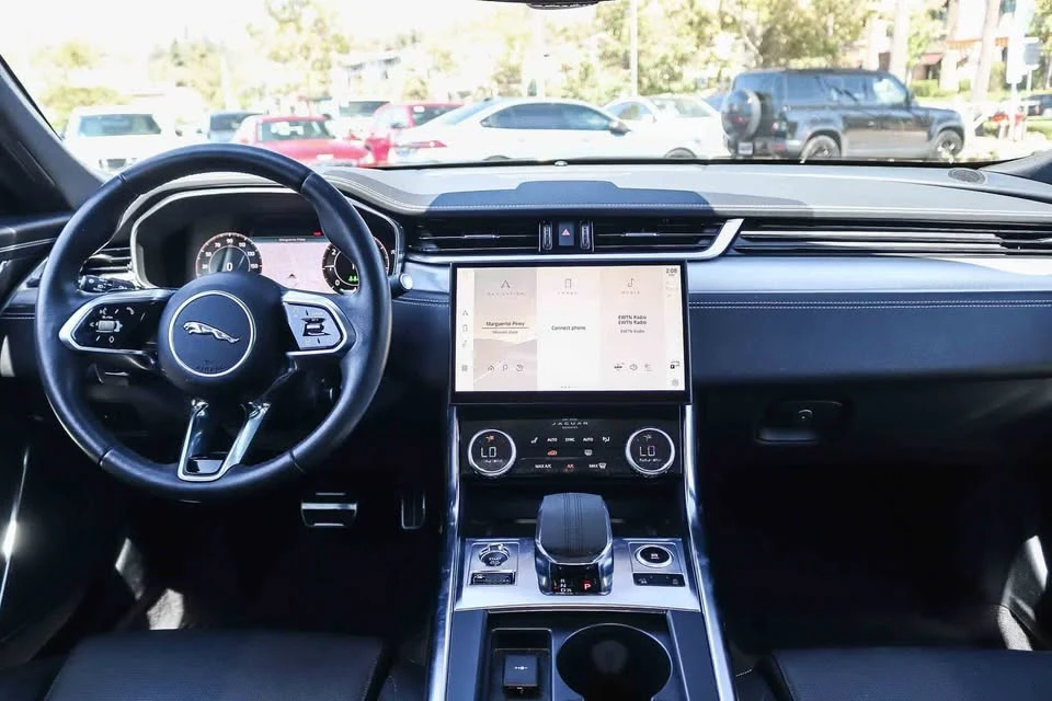 2024 Jaguar X260 XF - Image 8 of 8