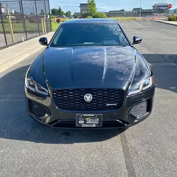 2024 Jaguar XF SE P300