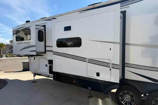 2024 Jayco North Point Fifth-Wheel Travel Trailer