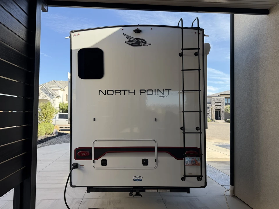 2024 Parts & Memorabilia Trailers - Image 4 of 30