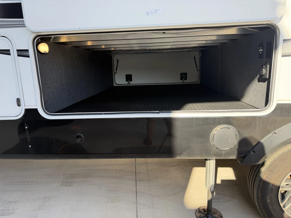 2024 Parts & Memorabilia Trailers - Image 11 of 30