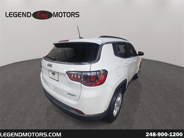 2024 Jeep Compass - Image 8 of 21