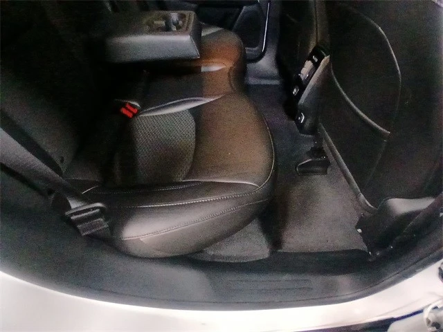 2024 Jeep Compass - Image 19 of 21