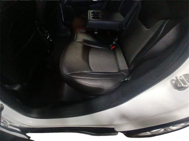 2024 Jeep Compass - Image 14 of 21