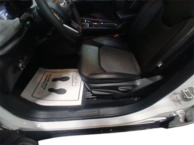 2024 Jeep Compass - Image 12 of 21