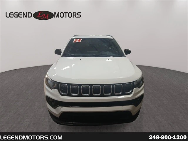 2024 Jeep Compass - Image 3 of 21