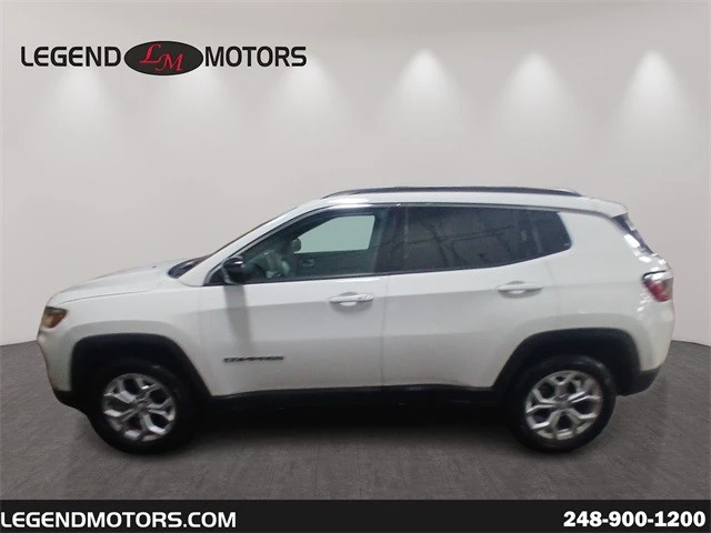 2024 Jeep Compass - Image 5 of 21