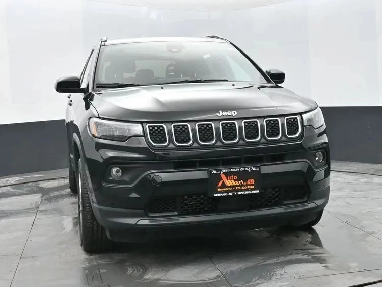 2024 Jeep Compass - Image 3 of 12