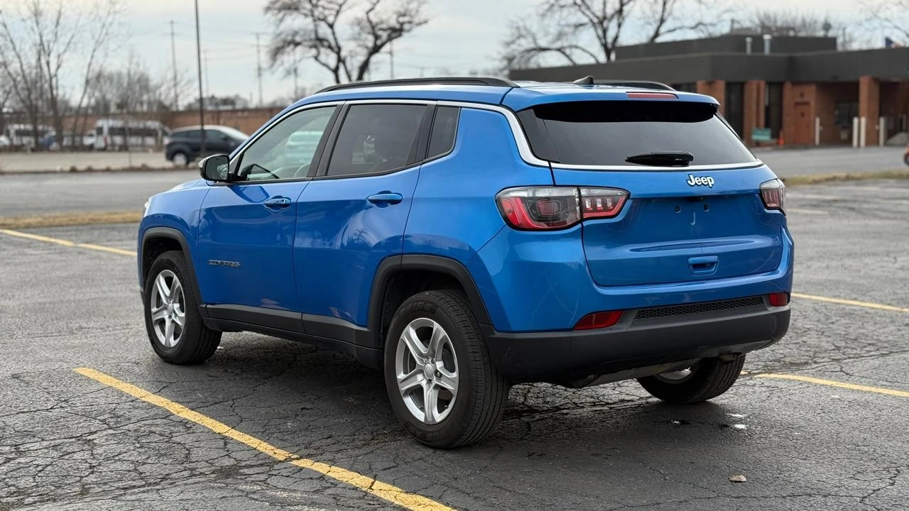 2024 Jeep Compass - Image 5 of 21