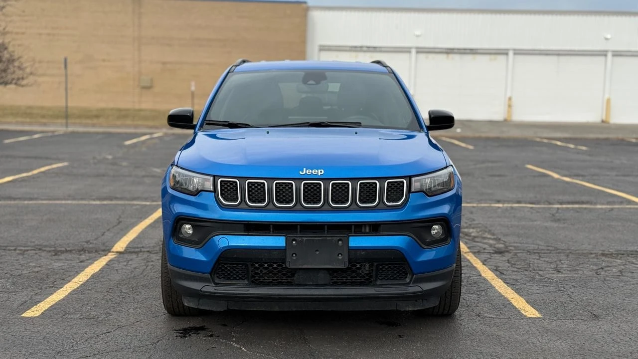 2024 Jeep Compass - Image 2 of 21