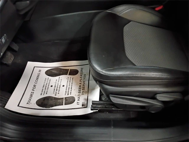 2024 Jeep Compass - Image 12 of 21