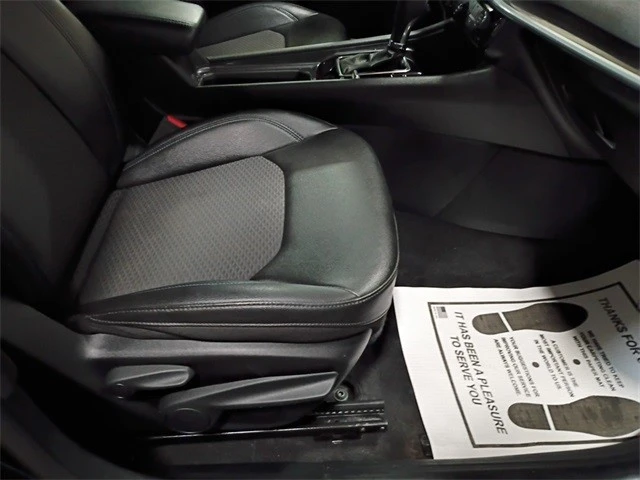 2024 Jeep Compass - Image 17 of 21