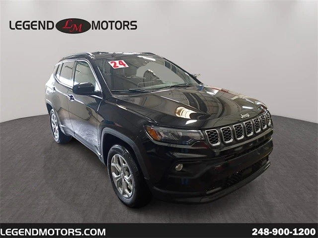 2024 Jeep Compass - Image 2 of 21
