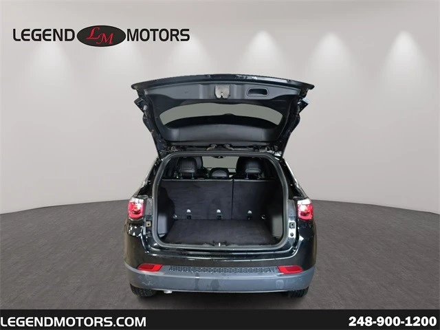 2024 Jeep Compass - Image 15 of 21