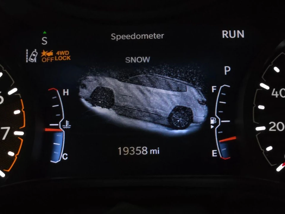 2024 Jeep Compass - Image 6 of 12