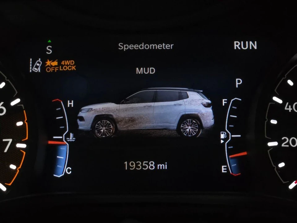 2024 Jeep Compass - Image 7 of 12