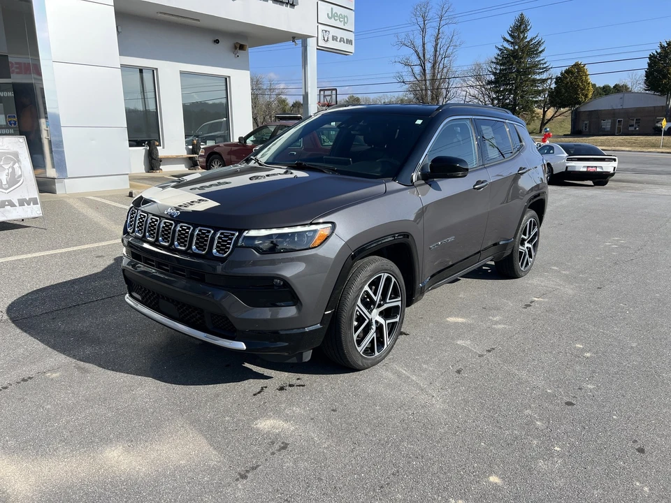 2024 Jeep Compass - Image 6 of 12