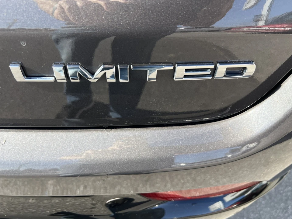 2024 Jeep Compass - Image 7 of 12