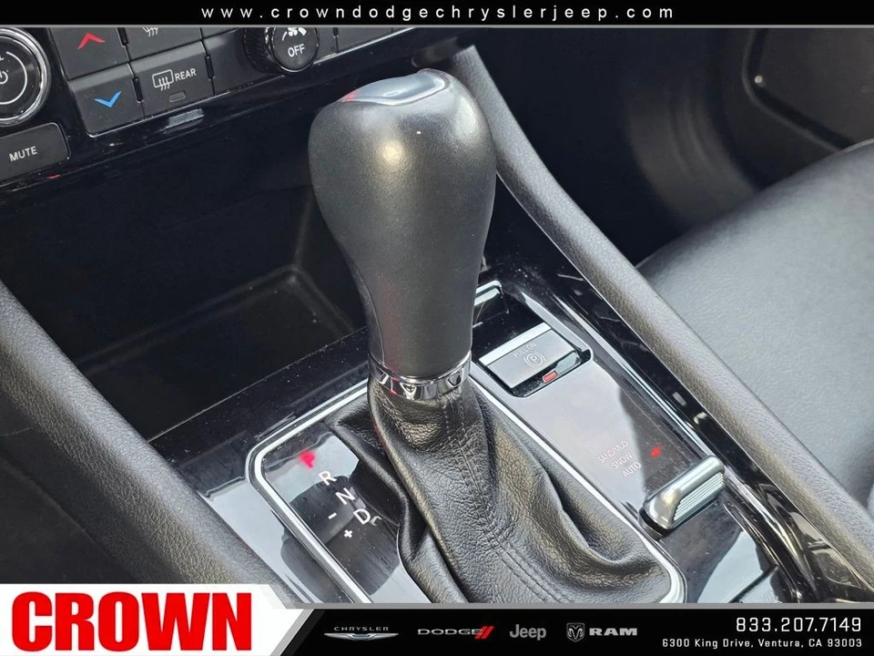2024 Jeep Compass - Image 11 of 12