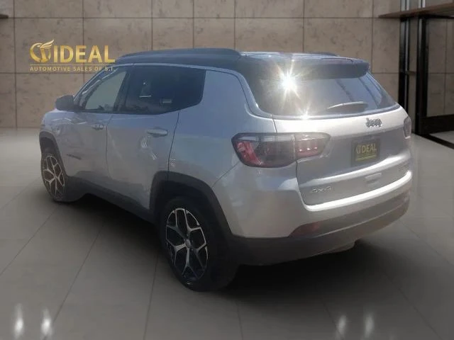 2024 Jeep Compass - Image 5 of 12