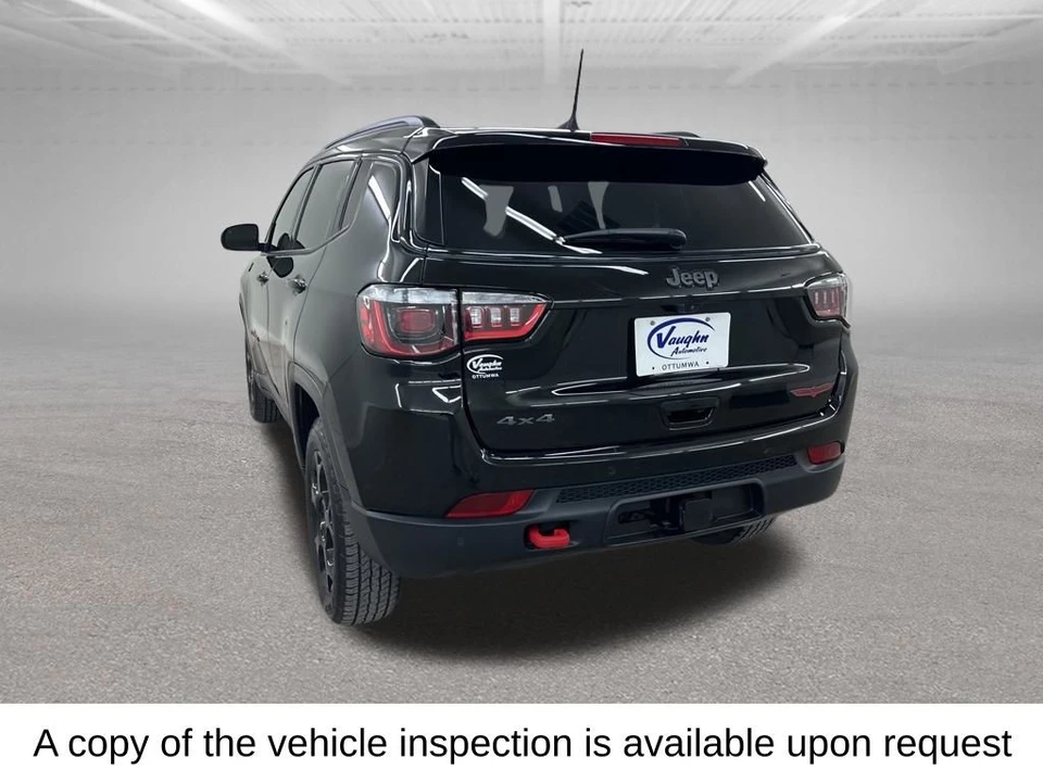 2024 Jeep Compass - Image 10 of 12