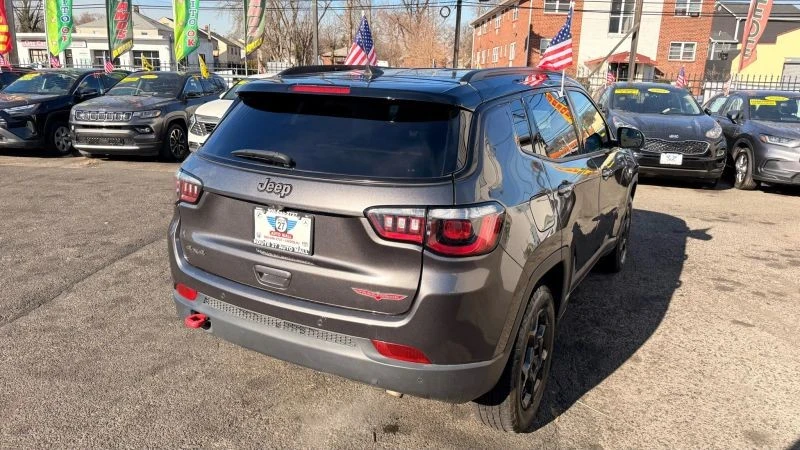 2024 Jeep Compass - Image 7 of 12
