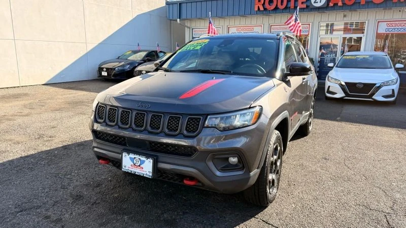 2024 Jeep Compass - Image 4 of 12