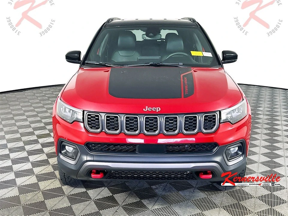2024 Jeep Compass - Image 2 of 21