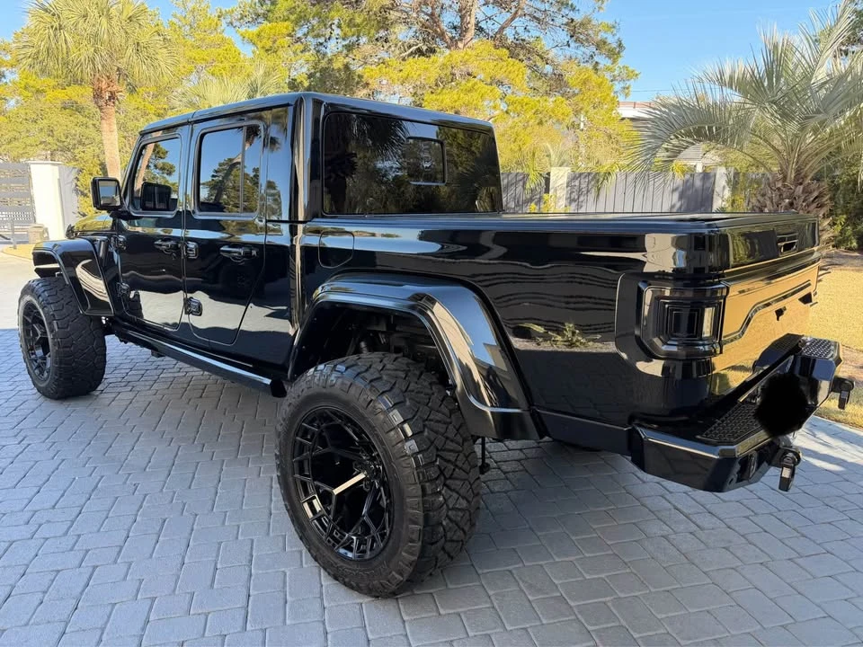 2024 Jeep JT Gladiator - Image 3 of 10