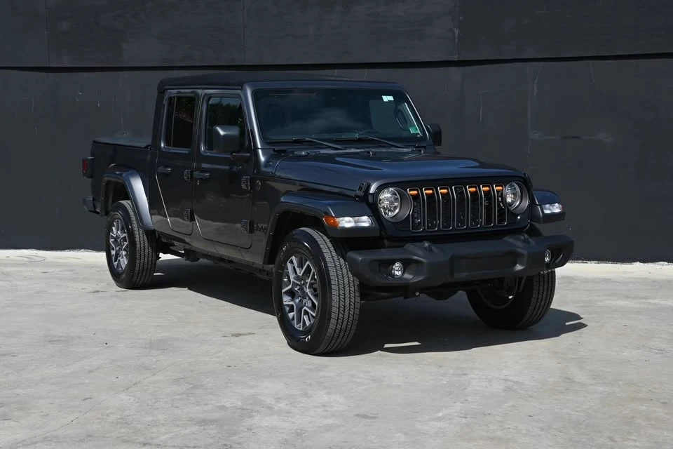 2024 Jeep JT Gladiator - Image 4 of 20