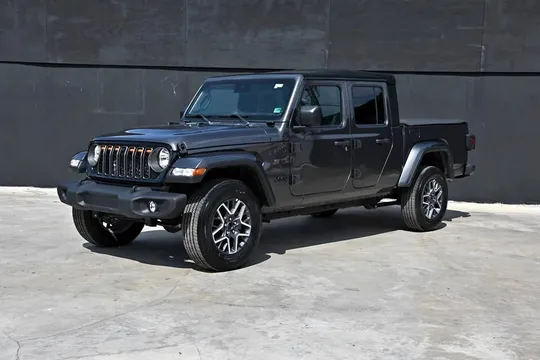 2024 Jeep Gladiator Sport S