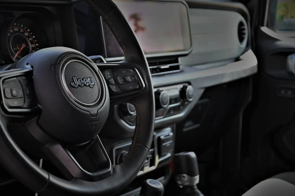 2024 Jeep JT Gladiator - Image 13 of 20